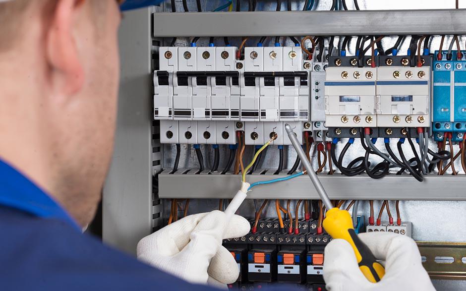taux horaire électricien Saint-Ouen-l'Aumône